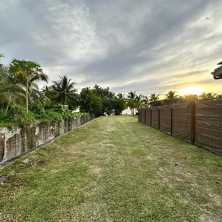 Fare Tau Otaha - Comfy Cabin W Private Beach Access